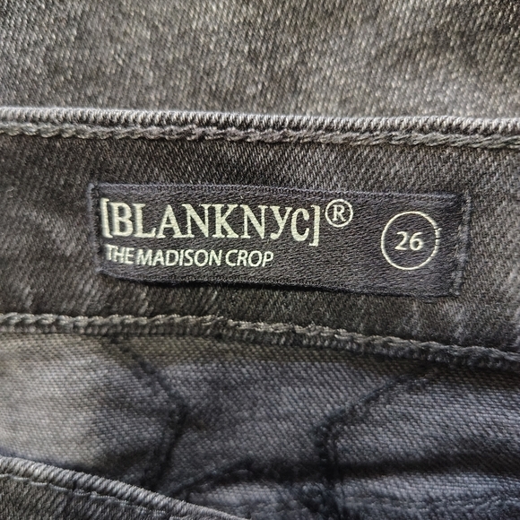 Blanknyc women's jeans the Madison crop pants, star patches,high rise, sz 26. - Picture 14 of 16